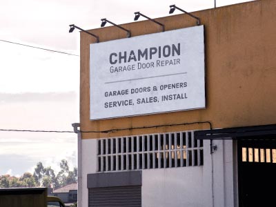 Local Garage Door Repair Company in Fullerton, CA